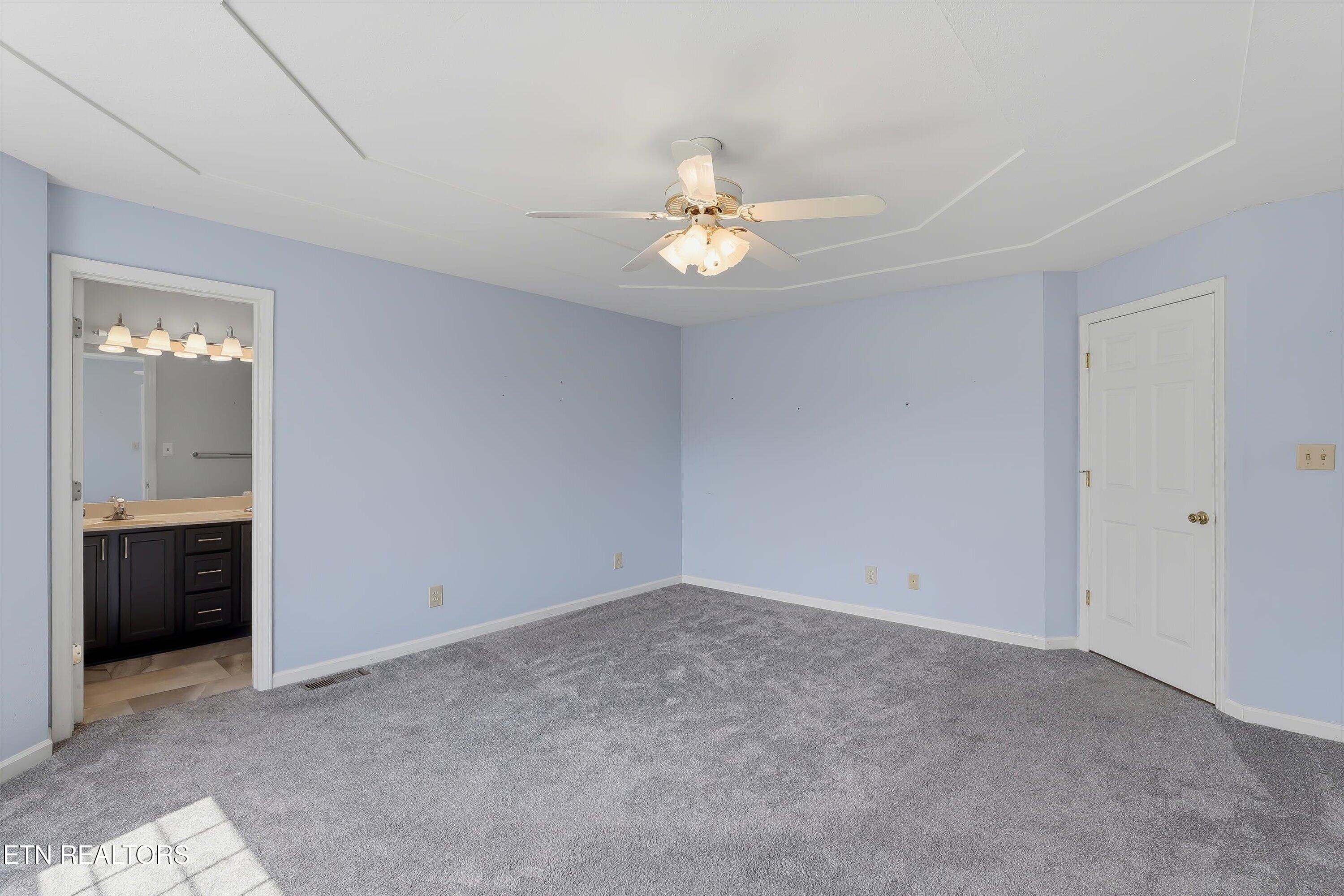 437 Wilaway Road Maryville TN 37801
