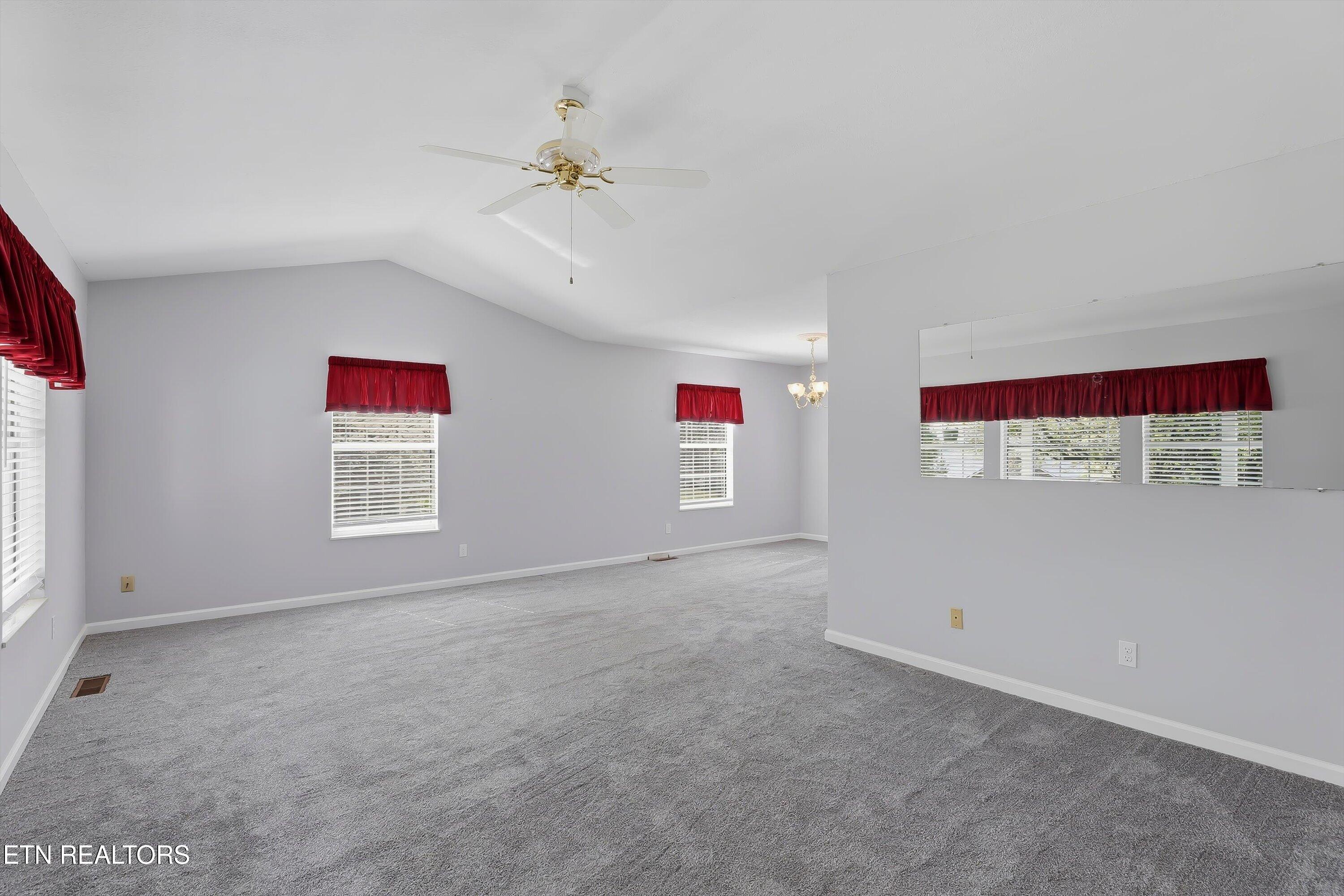 437 Wilaway Road Maryville TN 37801