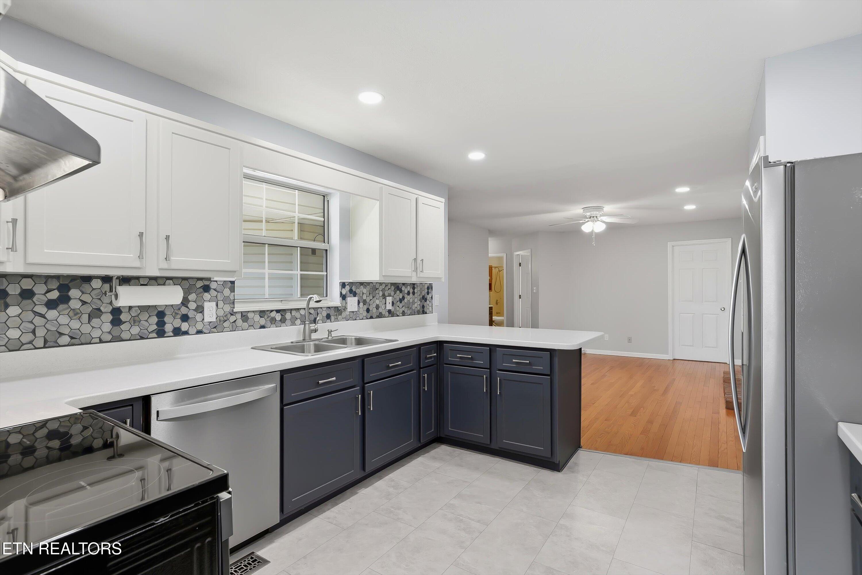437 Wilaway Road Maryville TN 37801