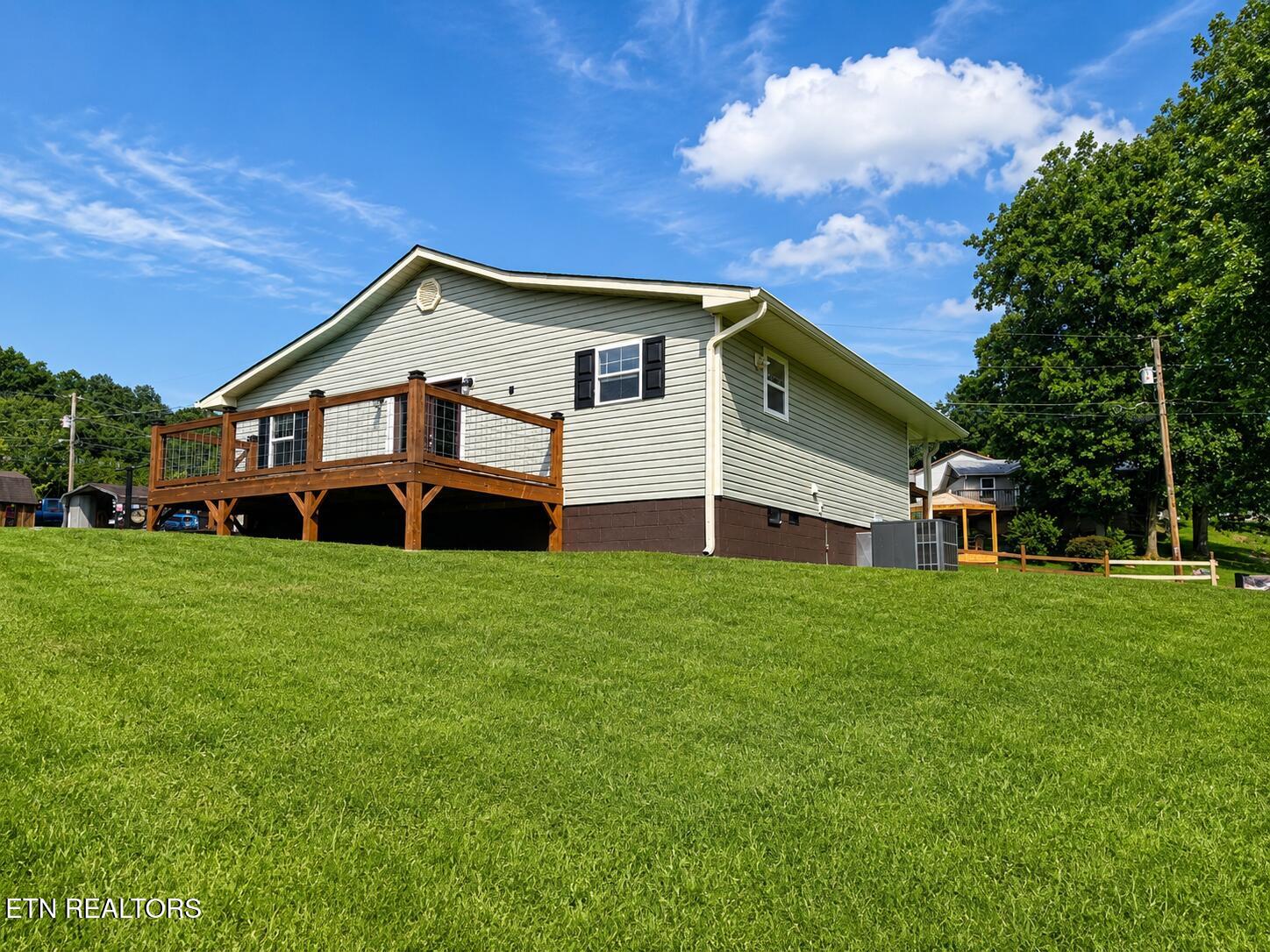 121 Willow Creek Road Wartburg TN 37887