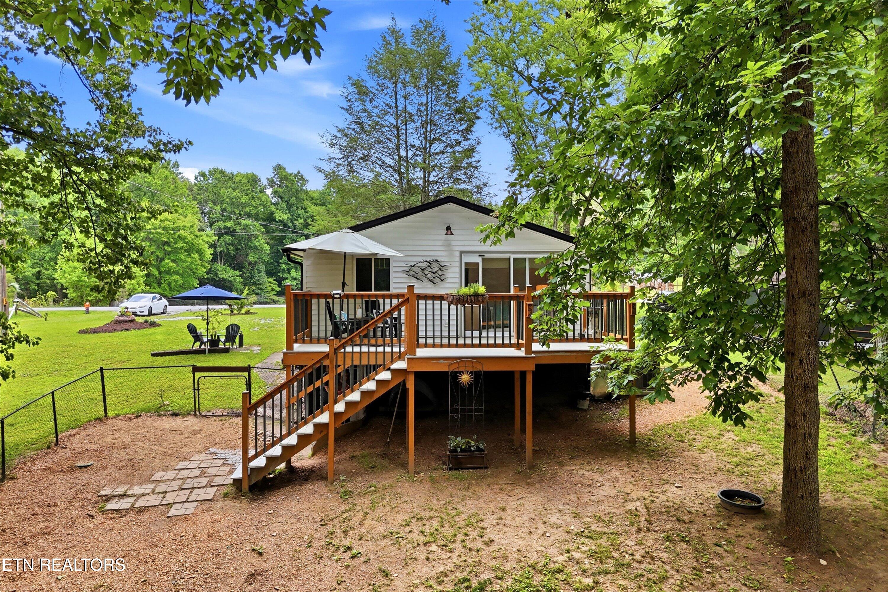 1968 Dry Hill Road Rockwood TN 37854