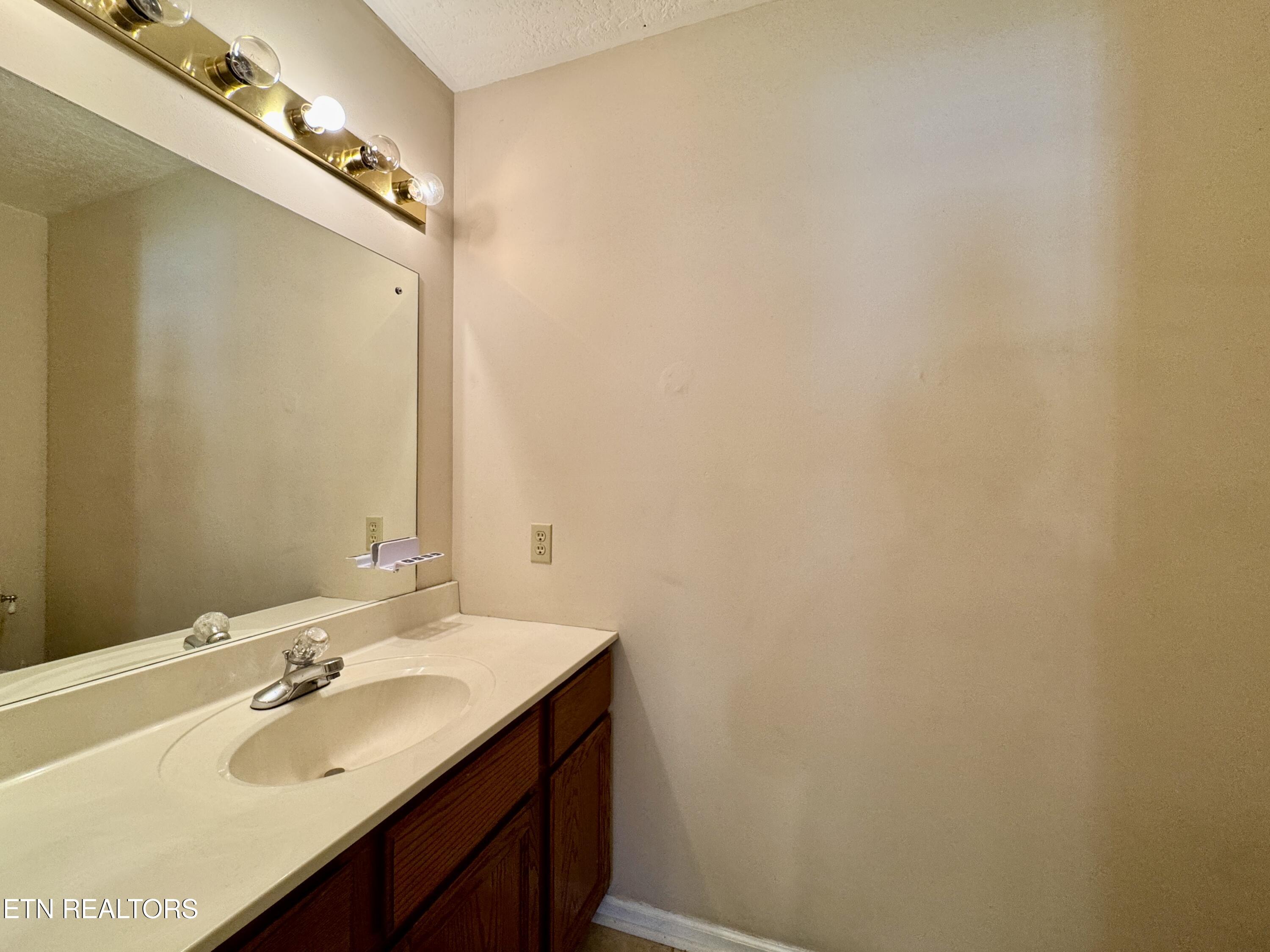 4617 Baverton Drive Knoxville TN 37921
