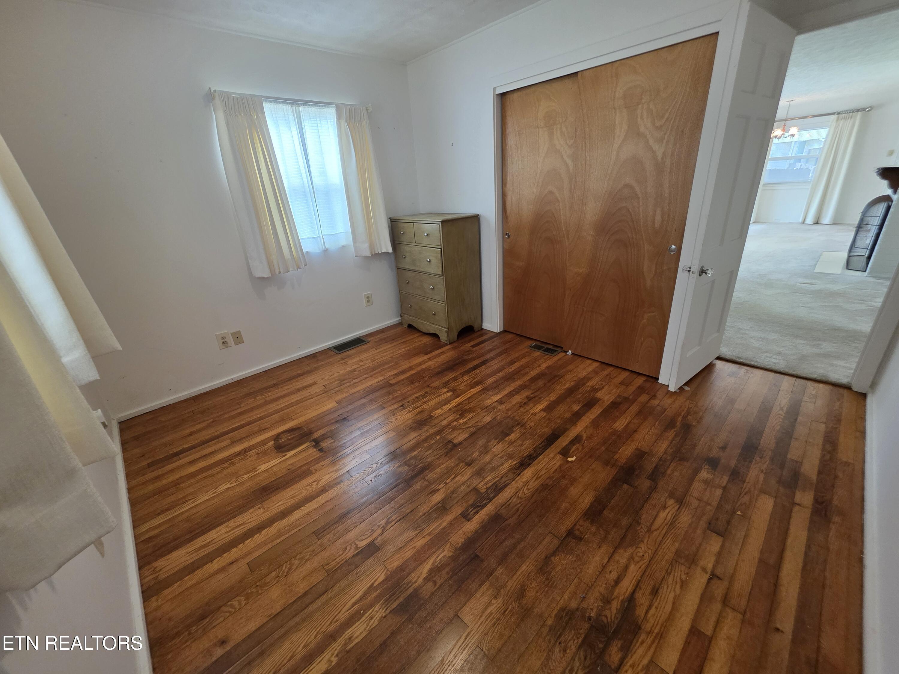 107 W Pawley Road Oak Ridge TN 37830