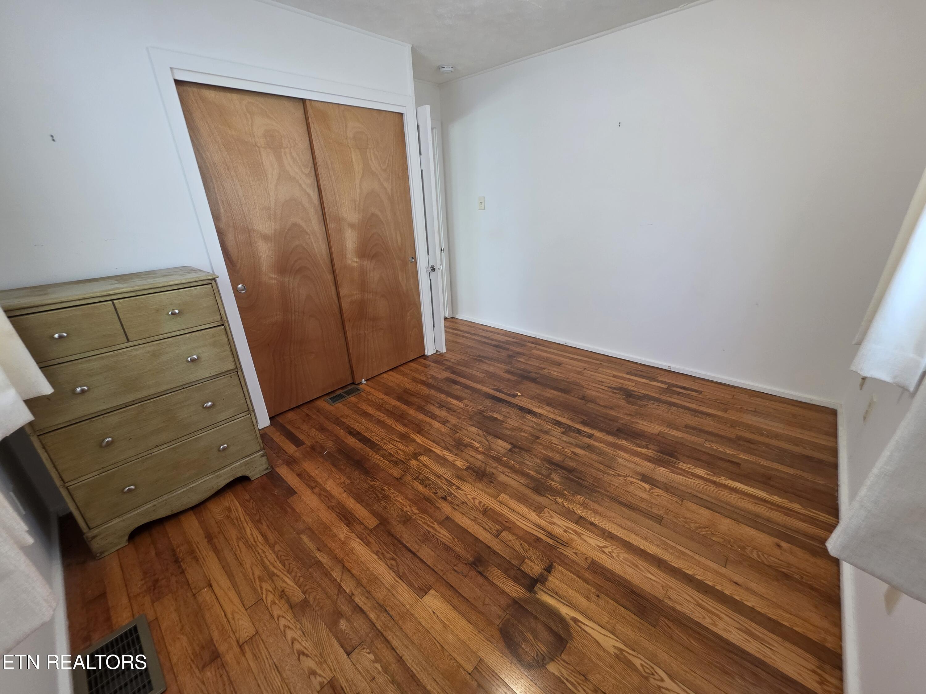 107 W Pawley Road Oak Ridge TN 37830