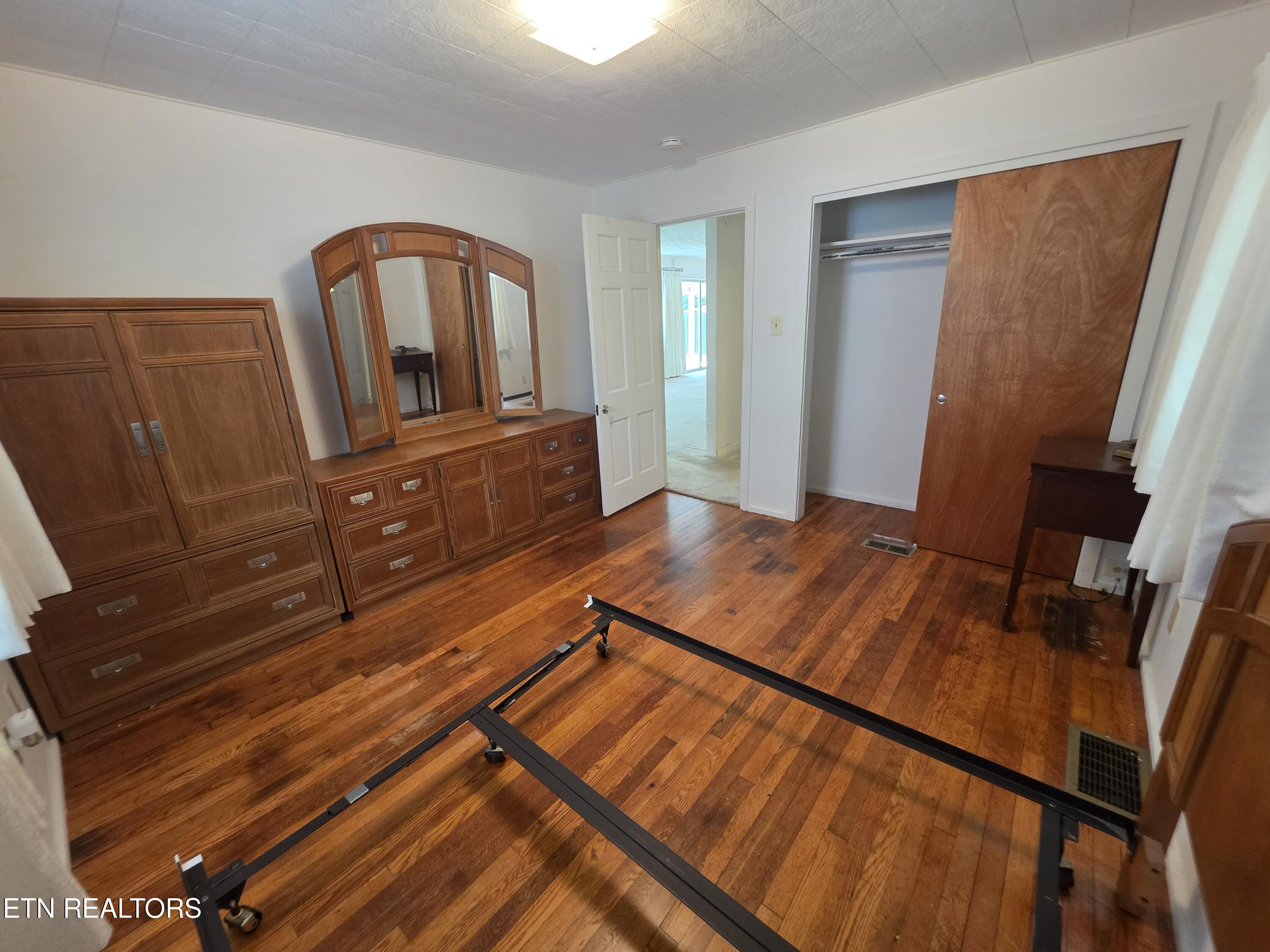 107 W Pawley Road Oak Ridge TN 37830