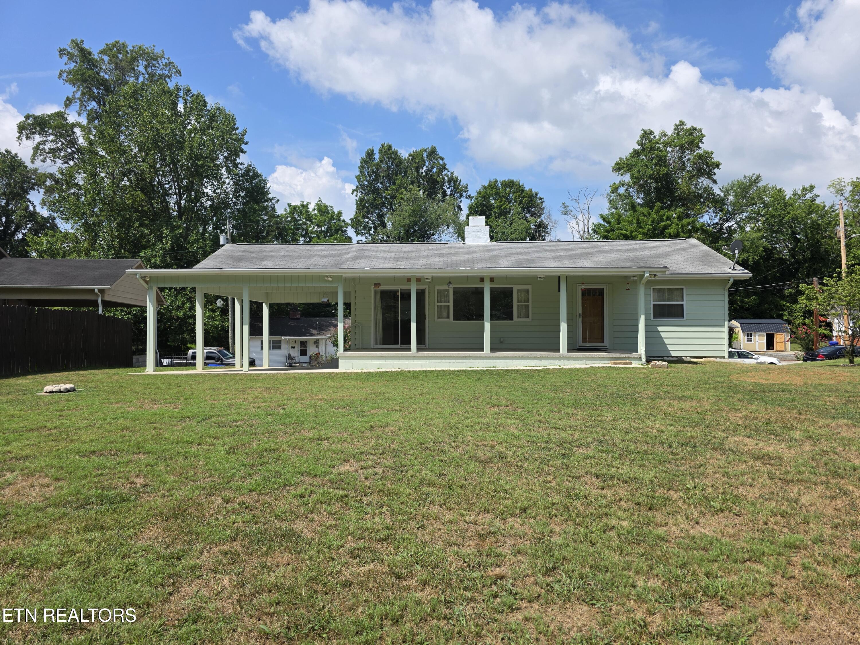 107 W Pawley Road Oak Ridge TN 37830