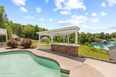 177 Bat Creek Shores Lane Vonore TN 37885