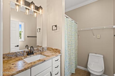 177 Bat Creek Shores Lane Vonore TN 37885