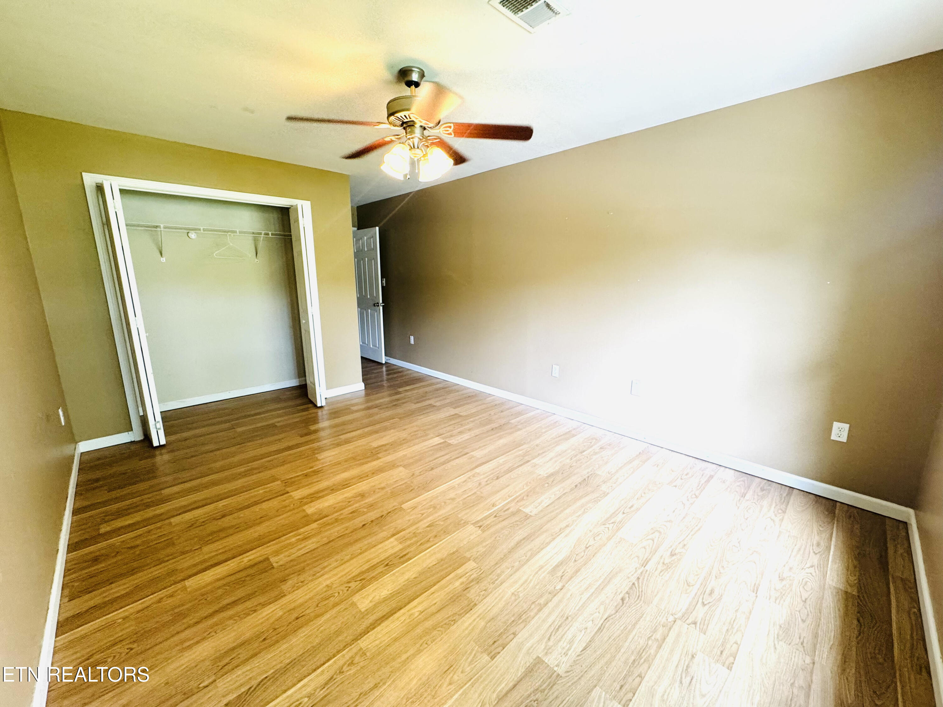 276 Parkview Drive Oneida TN 37841