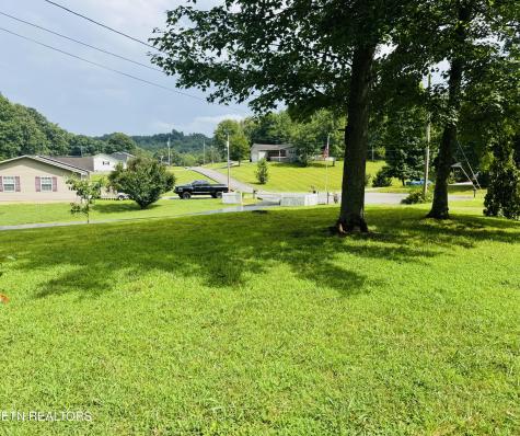 276 Parkview Drive Oneida TN 37841