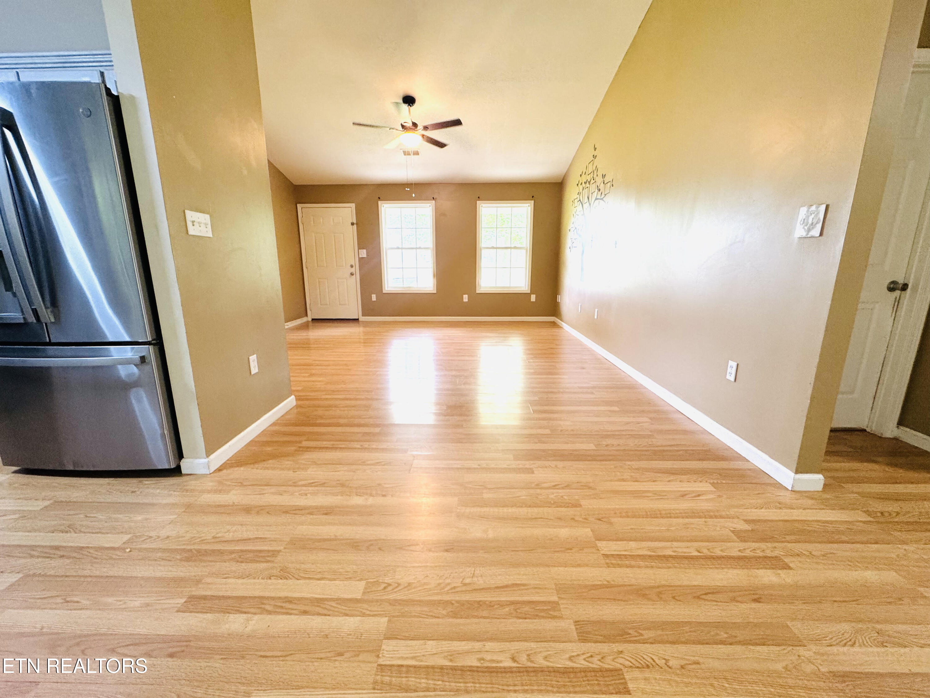 276 Parkview Drive Oneida TN 37841