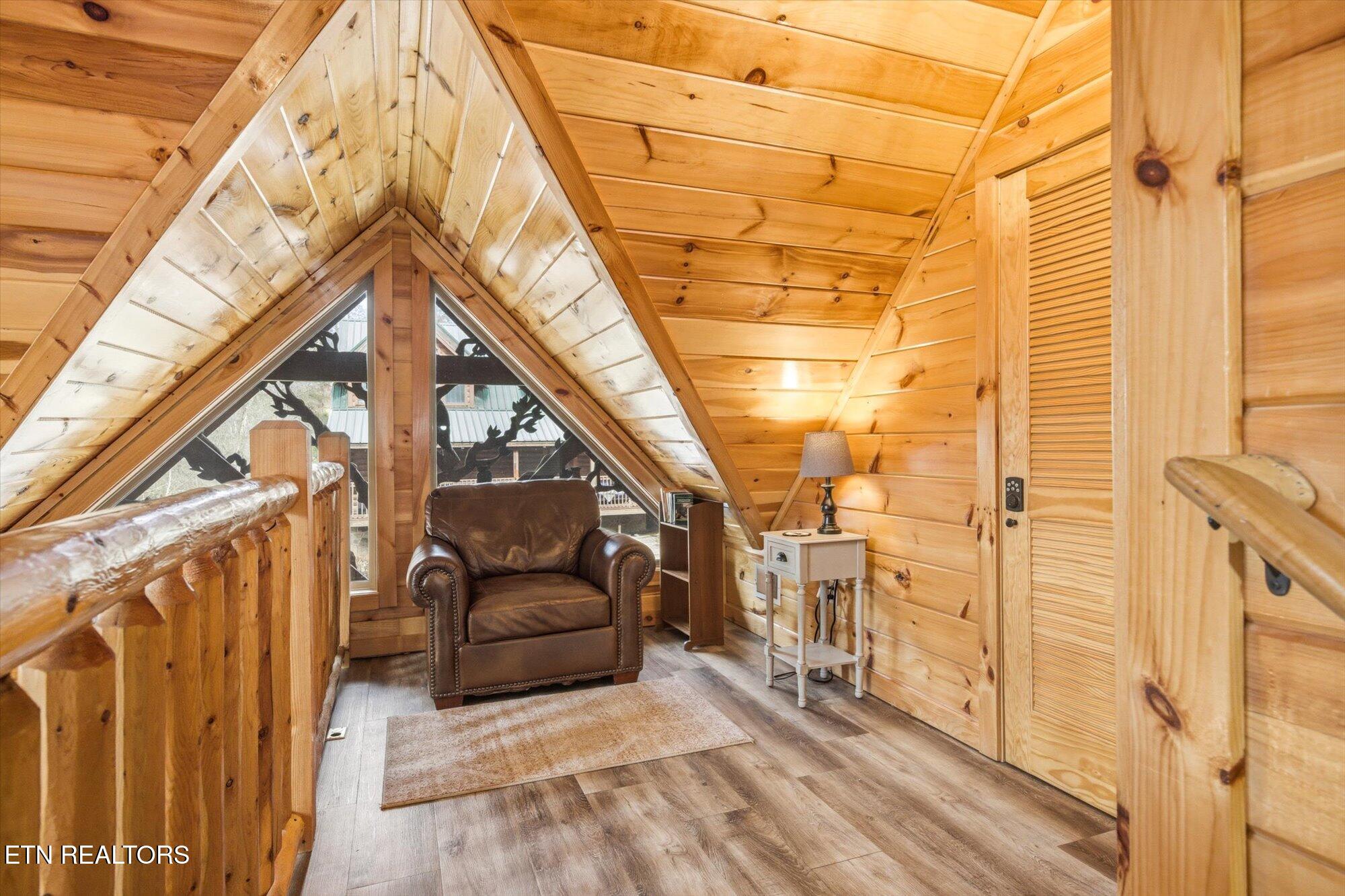 551 Blackberry Ridge Way Pigeon Forge TN 37863