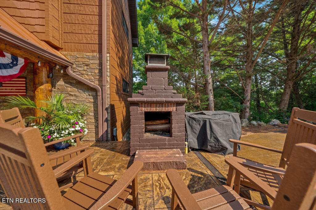 2648 Phlox Lane White Pine TN 37890