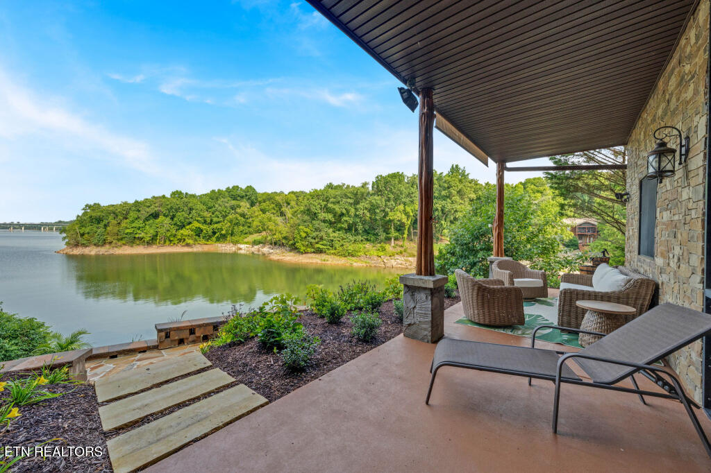 2648 Phlox Lane White Pine TN 37890