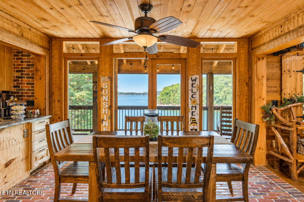 2648 Phlox Lane White Pine TN 37890