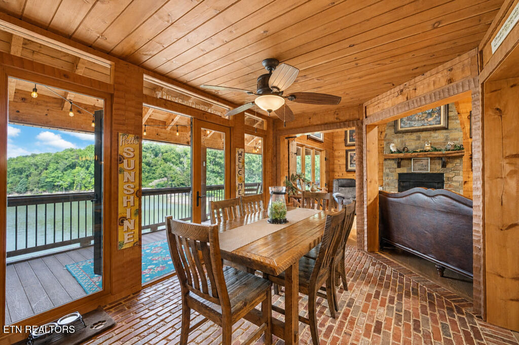 2648 Phlox Lane White Pine TN 37890