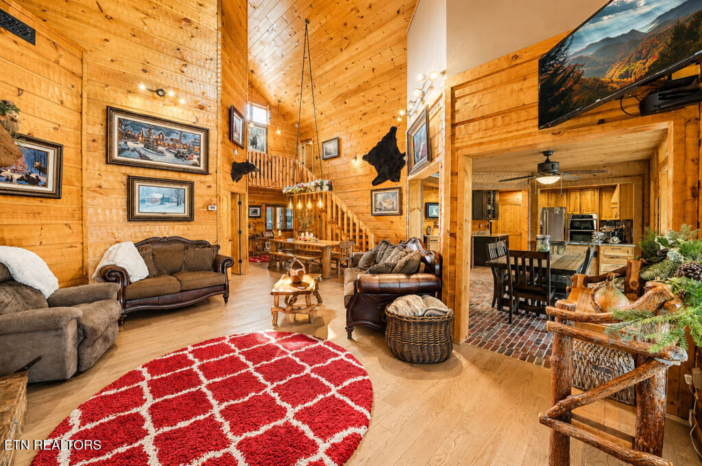 2648 Phlox Lane White Pine TN 37890