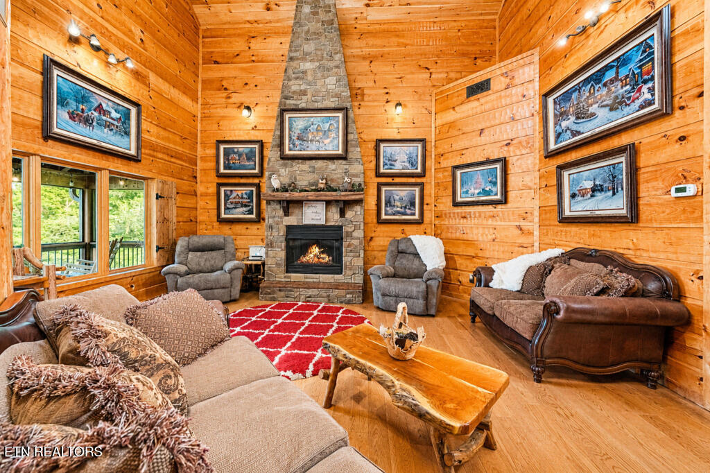 2648 Phlox Lane White Pine TN 37890