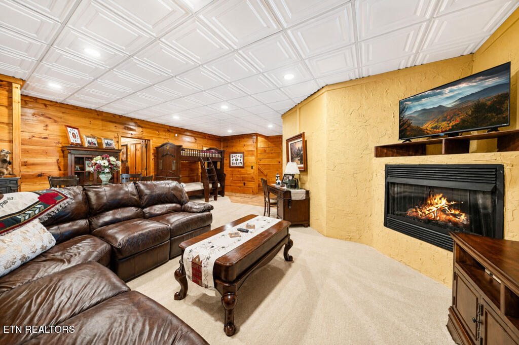 2648 Phlox Lane White Pine TN 37890