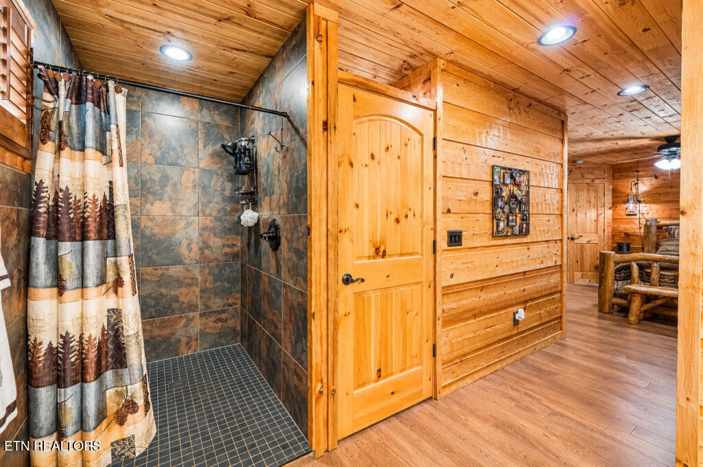 2648 Phlox Lane White Pine TN 37890