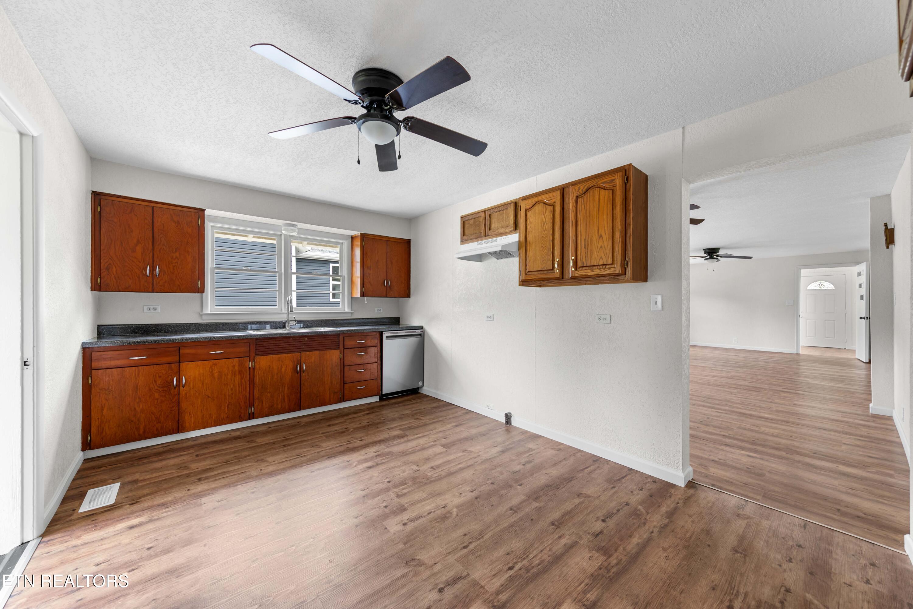 311 E Prospect Street Lafollette TN 37766