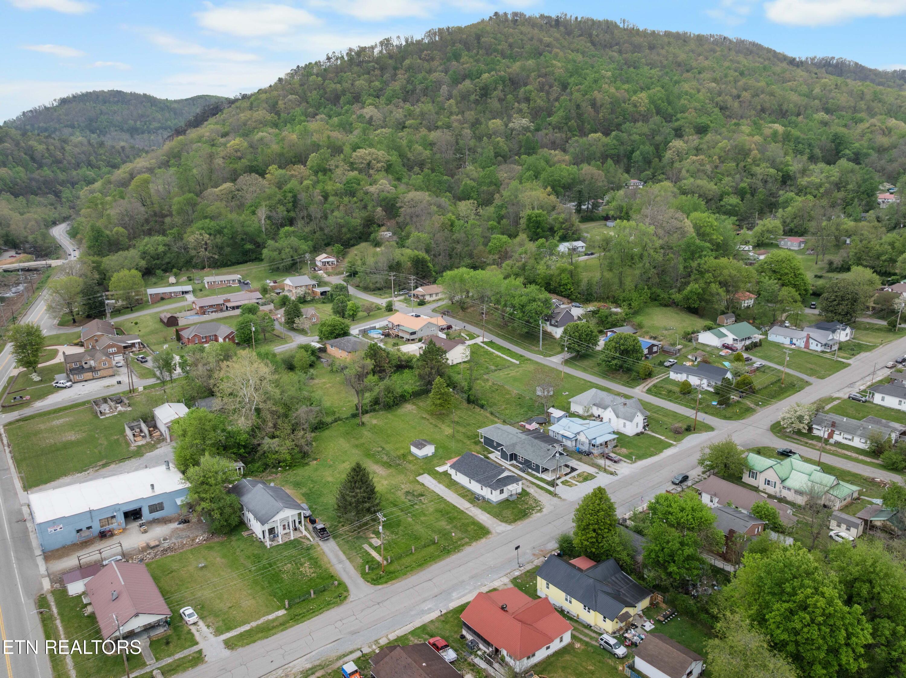 311 E Prospect Street Lafollette TN 37766