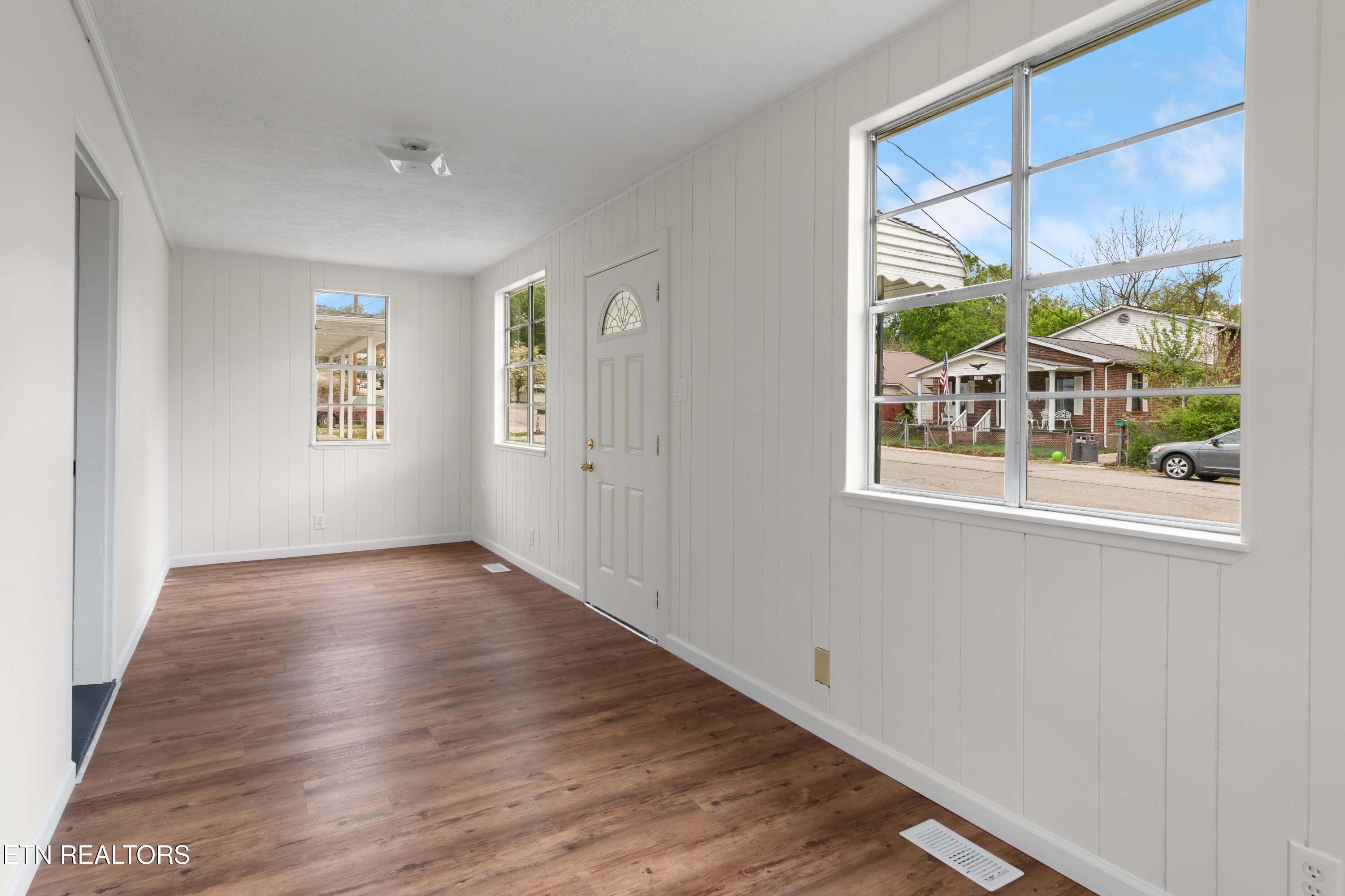 311 E Prospect Street Lafollette TN 37766