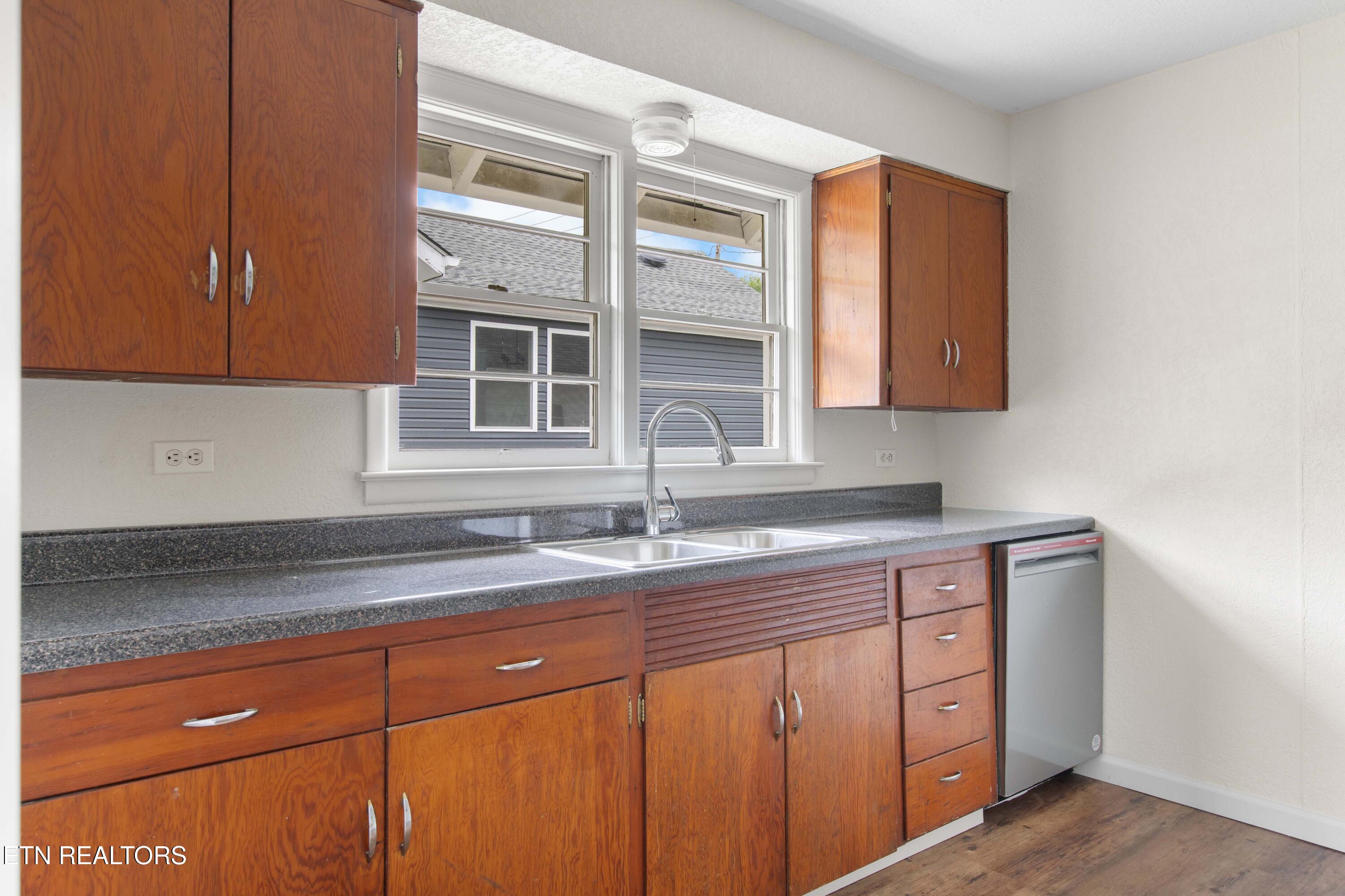 311 E Prospect Street Lafollette TN 37766