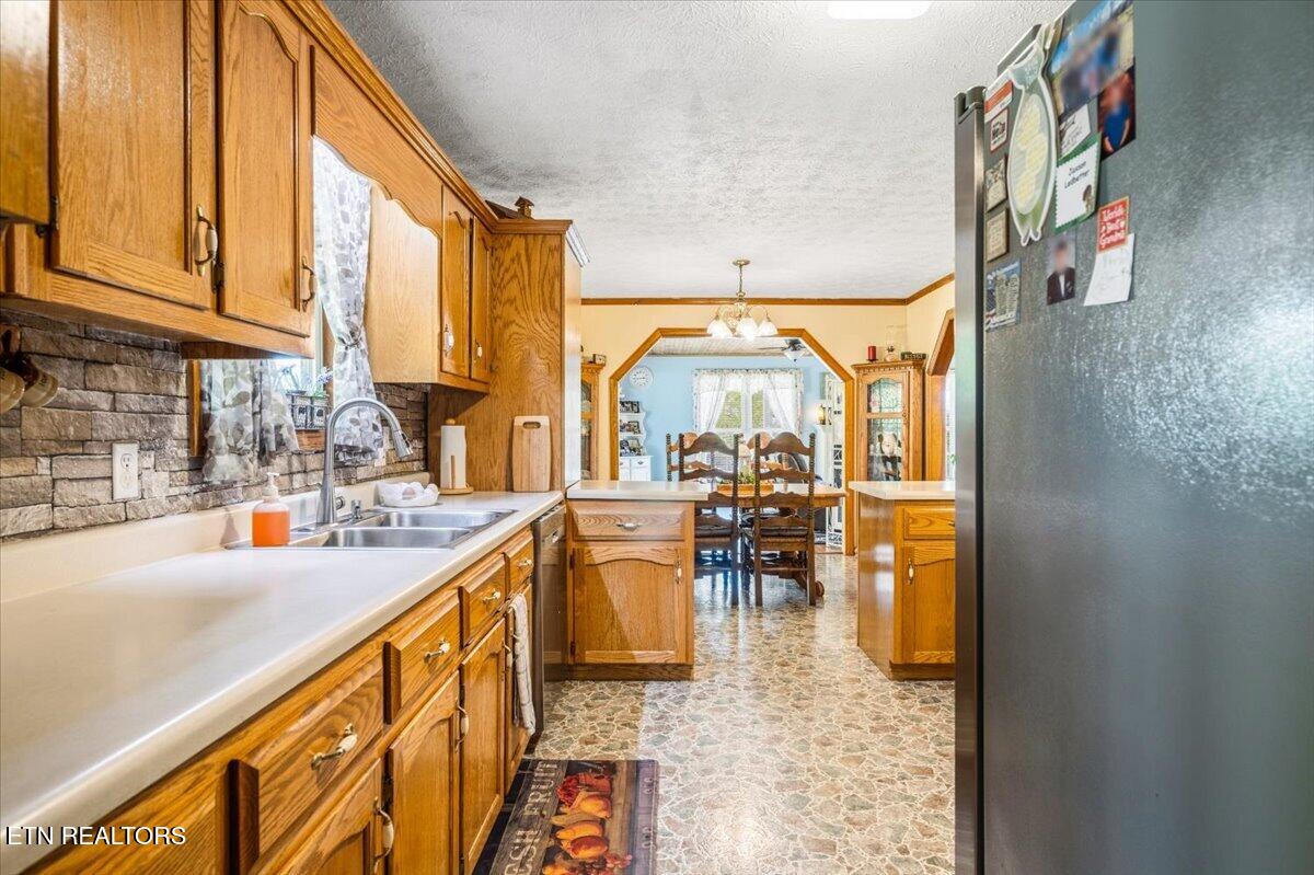 2670 Leatherwood Ford Road Jamestown TN 38556