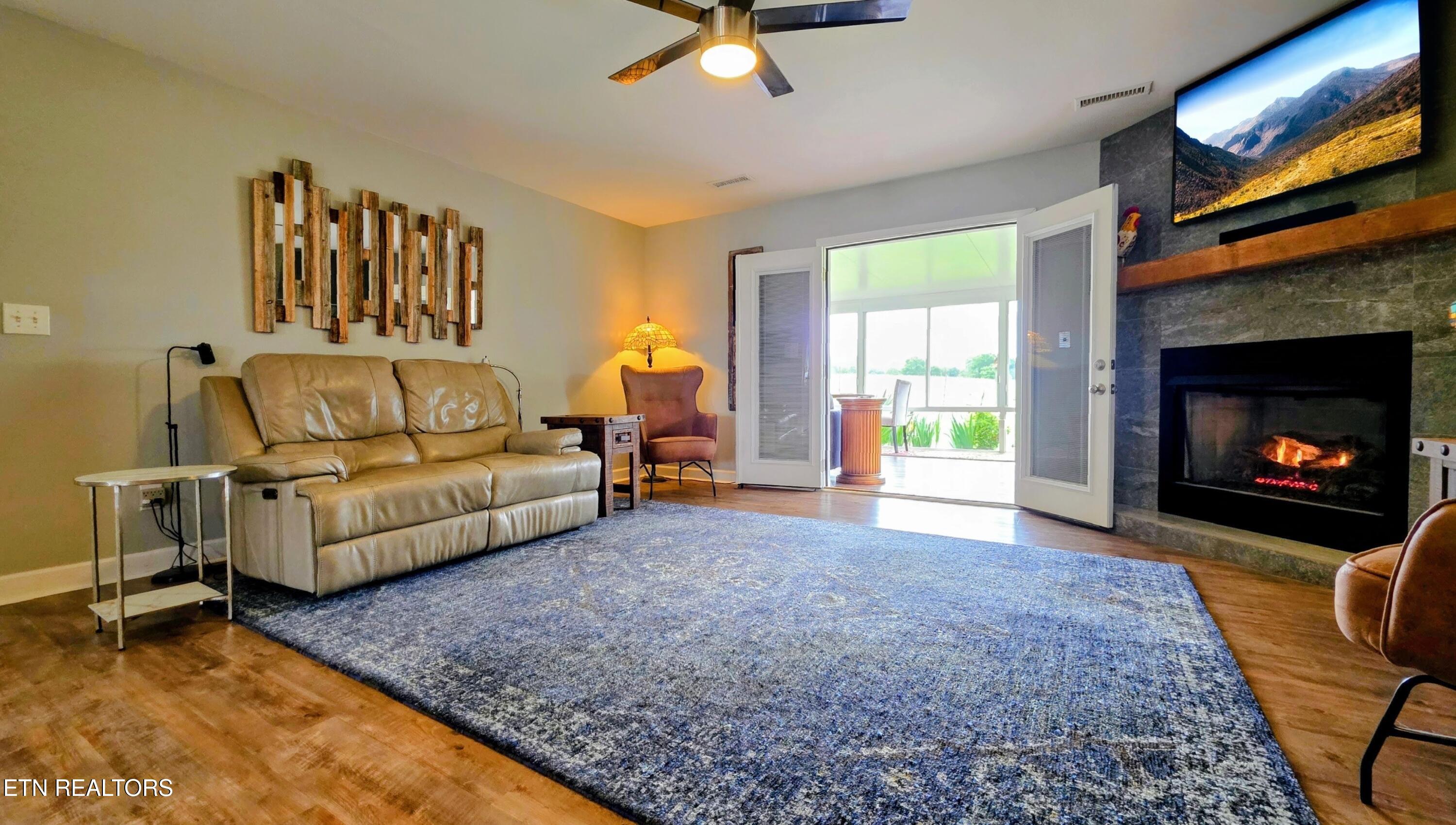 2423 Frost Valley Court Sevierville TN 37876