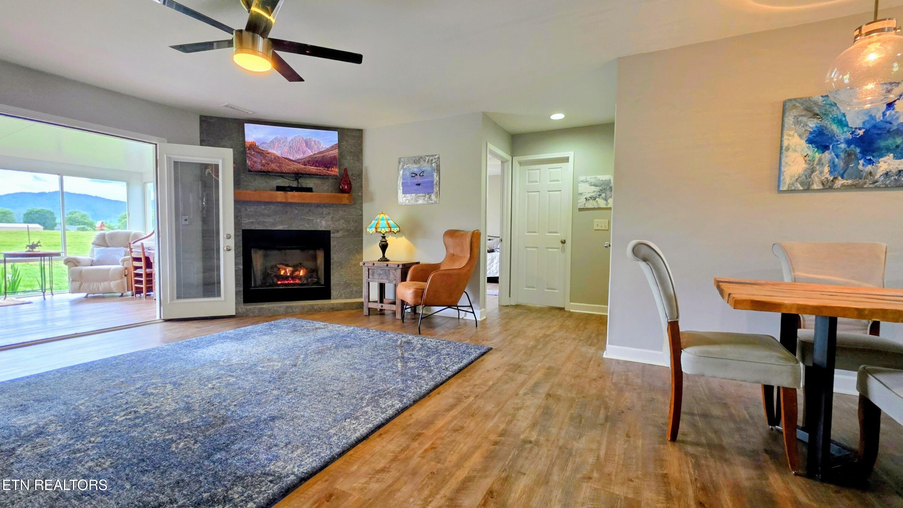 2423 Frost Valley Court Sevierville TN 37876
