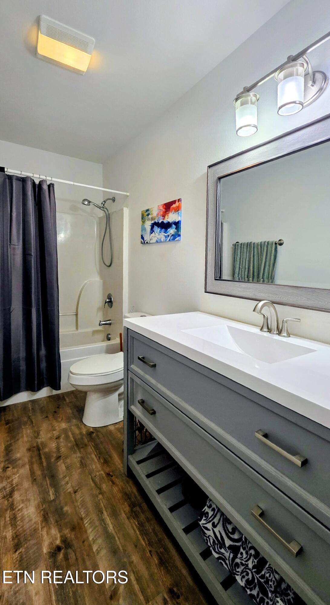 2423 Frost Valley Court Sevierville TN 37876