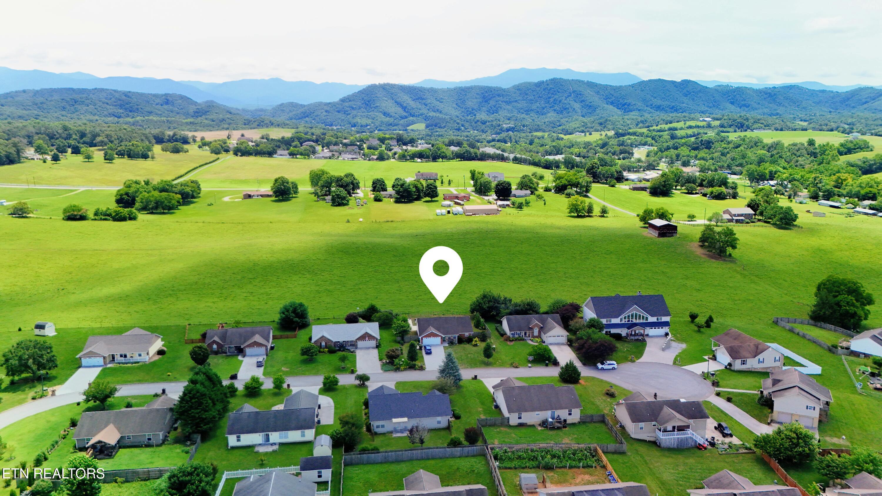2423 Frost Valley Court Sevierville TN 37876