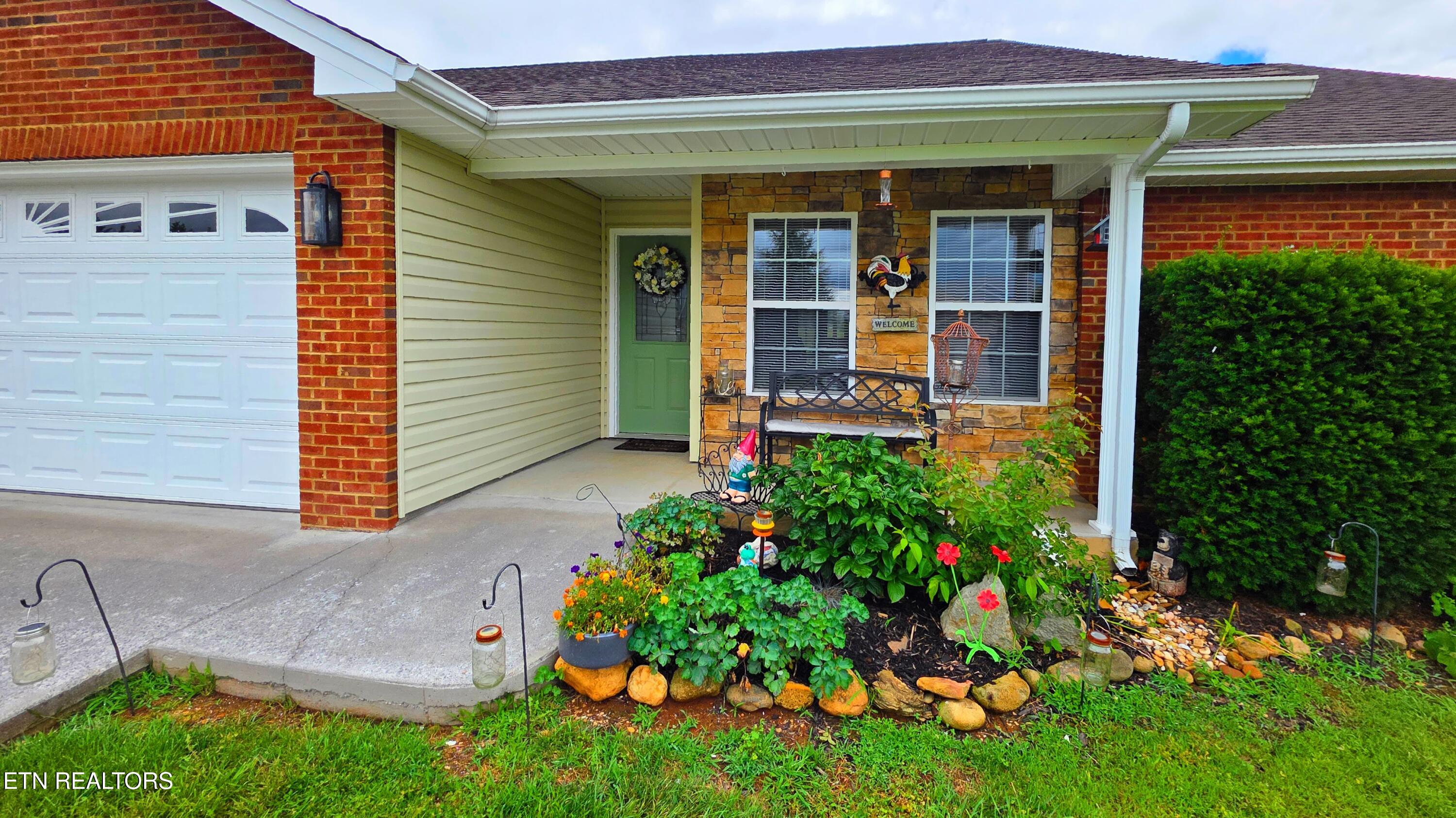 2423 Frost Valley Court Sevierville TN 37876
