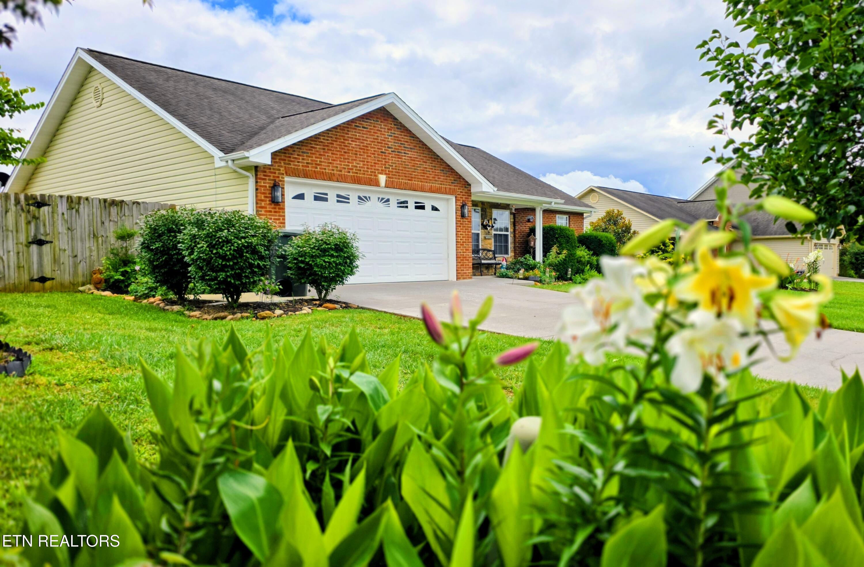 2423 Frost Valley Court Sevierville TN 37876