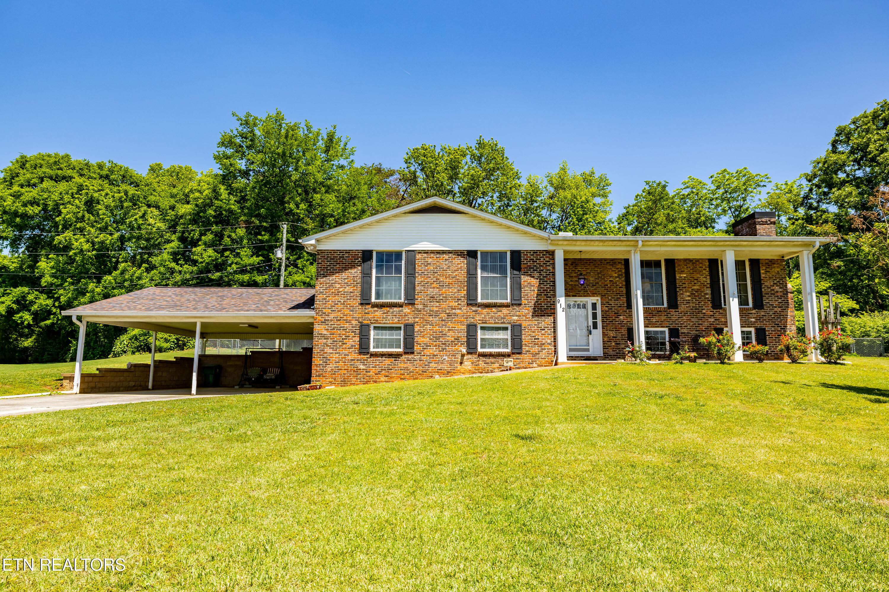 912 Windemere Circle Maryville TN 37804