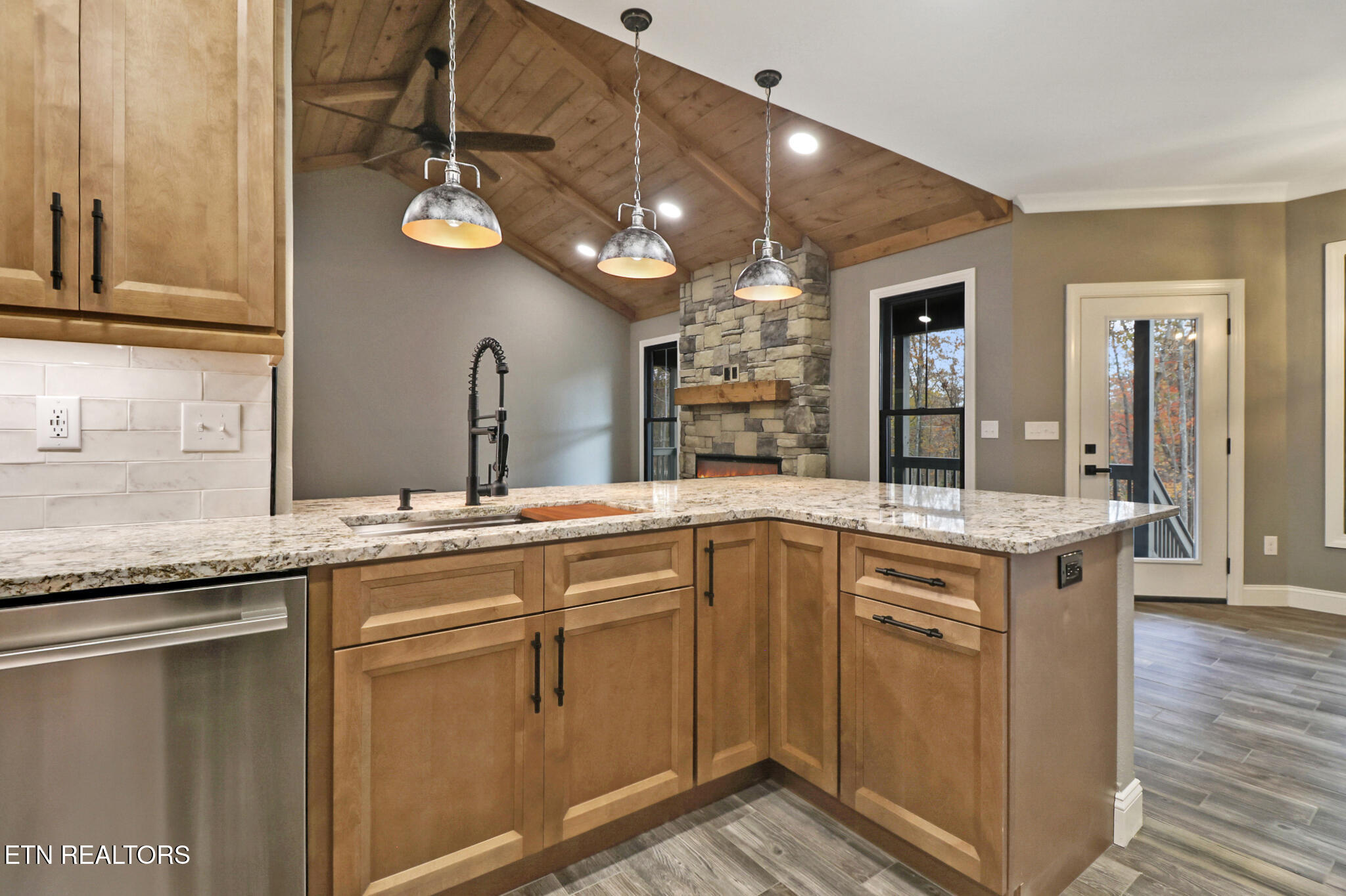 150 Adler Lane Fairfield Glade TN 38558