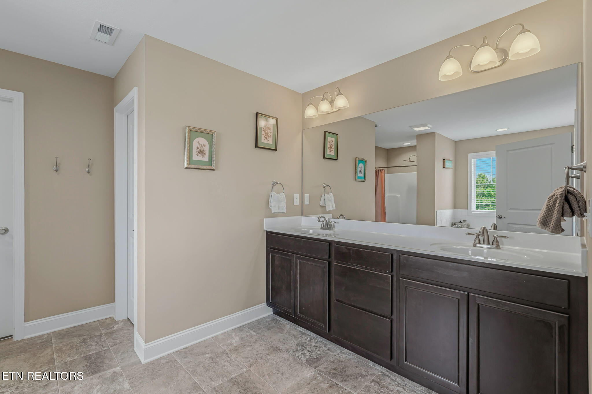 125 W Northberry Street Oak Ridge TN 37830