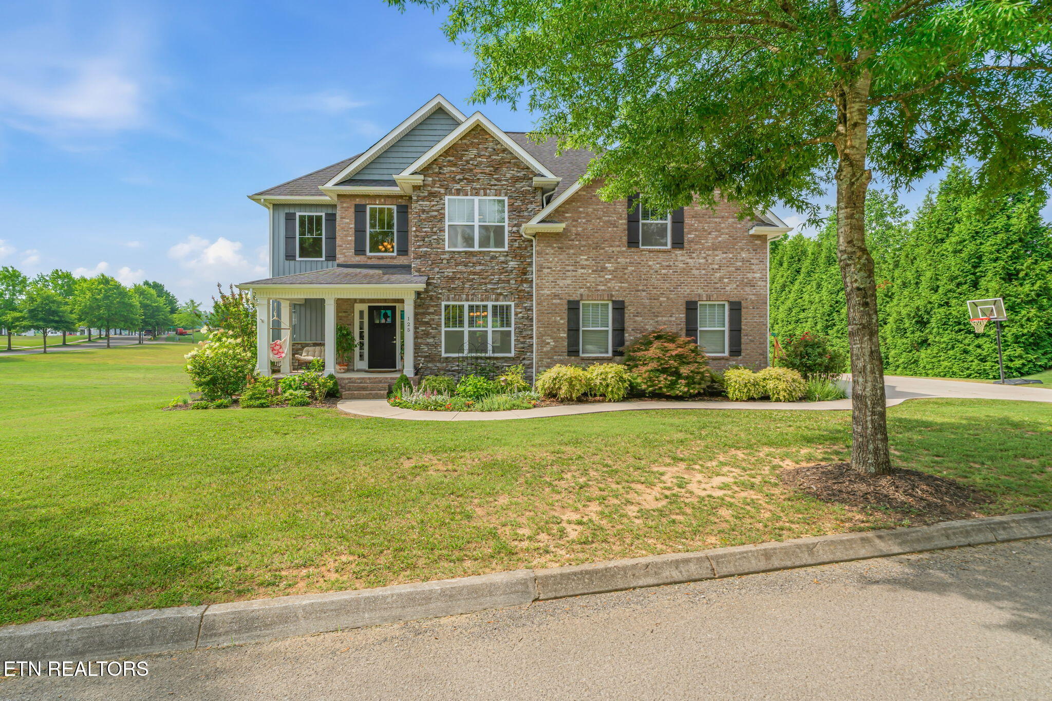 125 W Northberry Street Oak Ridge TN 37830