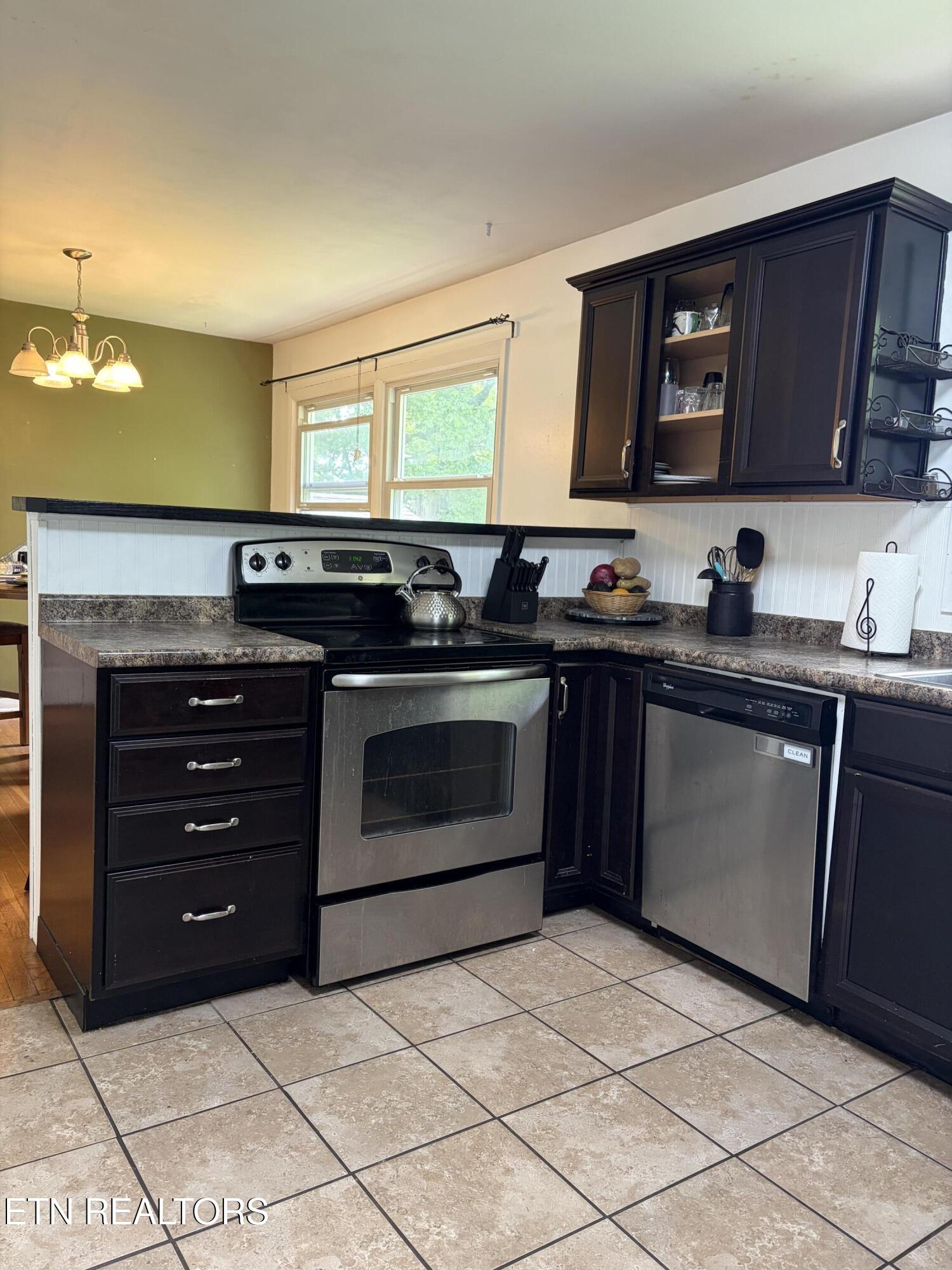 4324 Royalview Road Knoxville TN 37921