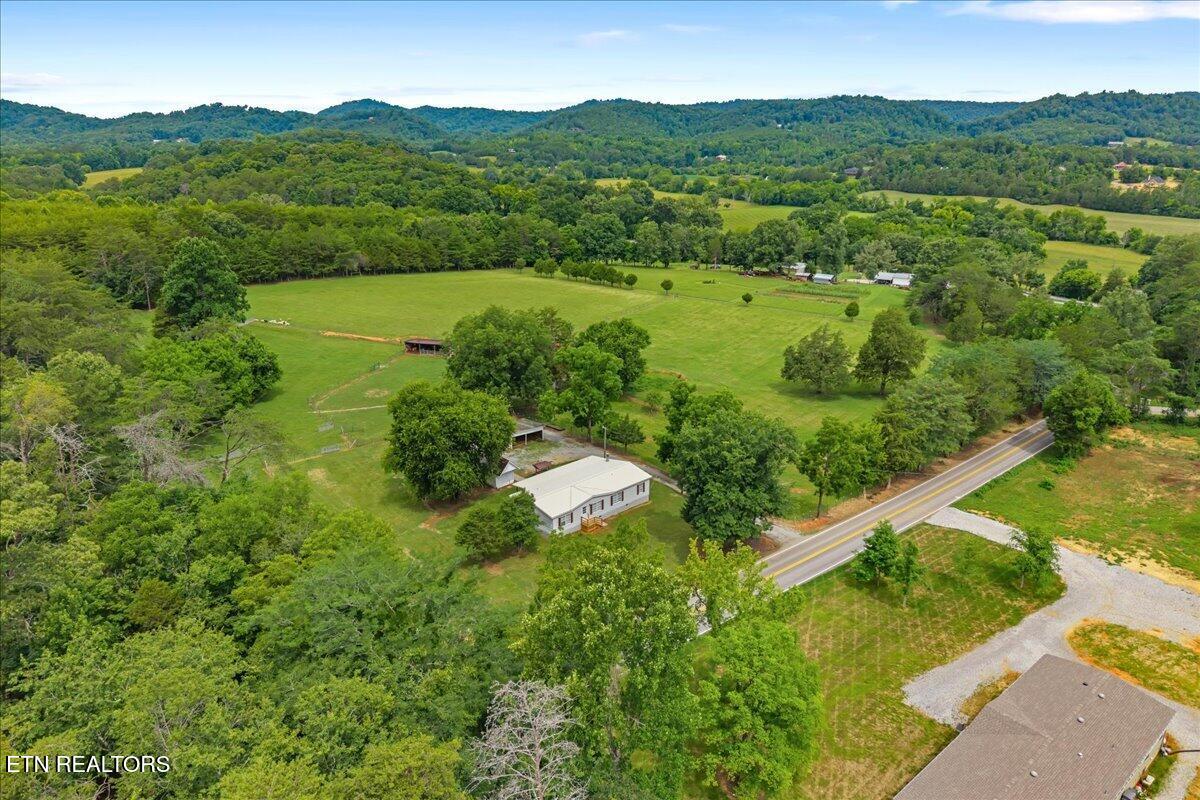 1091 Fairview Road Tellico Plains TN 37385