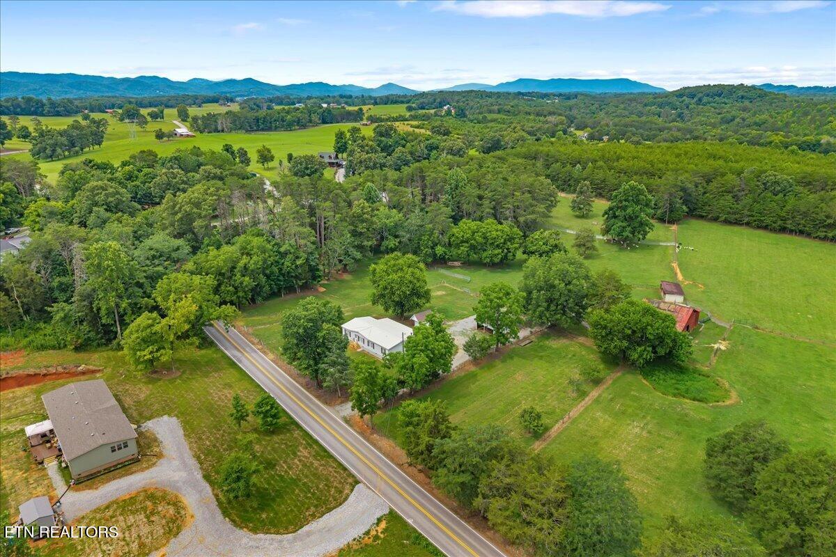 1091 Fairview Road Tellico Plains TN 37385