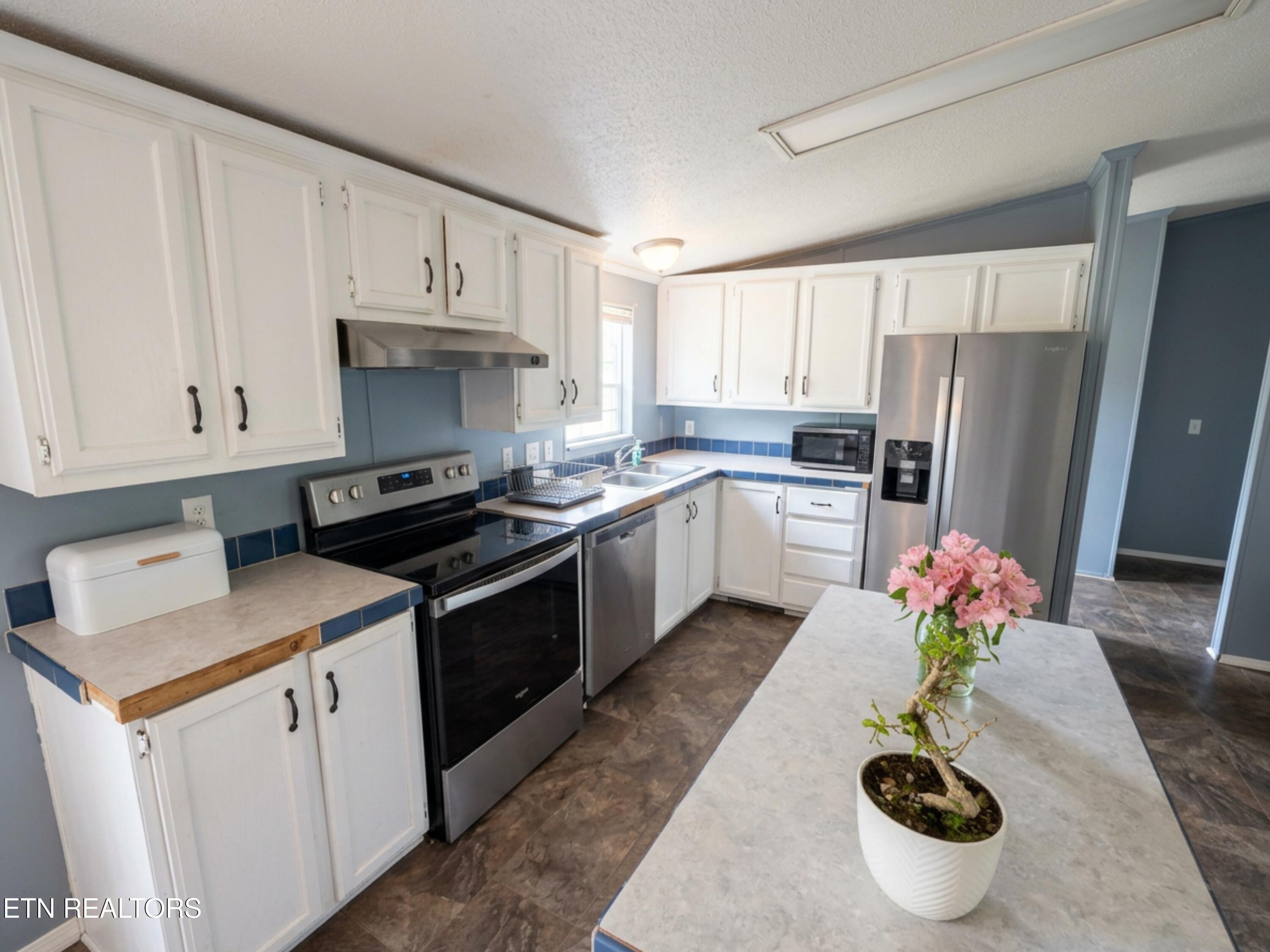 132 Fred King Lane Sevierville TN 37876