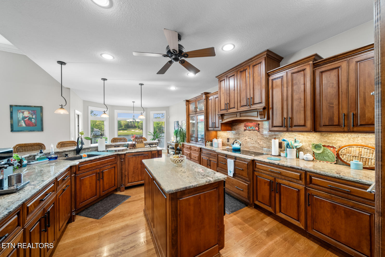 191 Markham Lane Crossville TN 38558