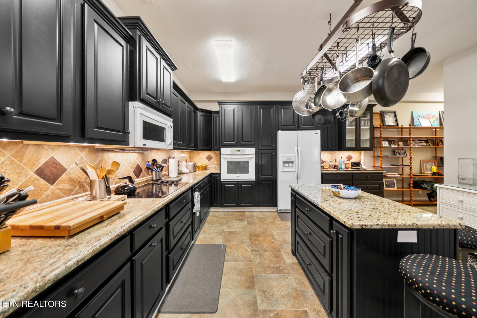 191 Markham Lane Crossville TN 38558