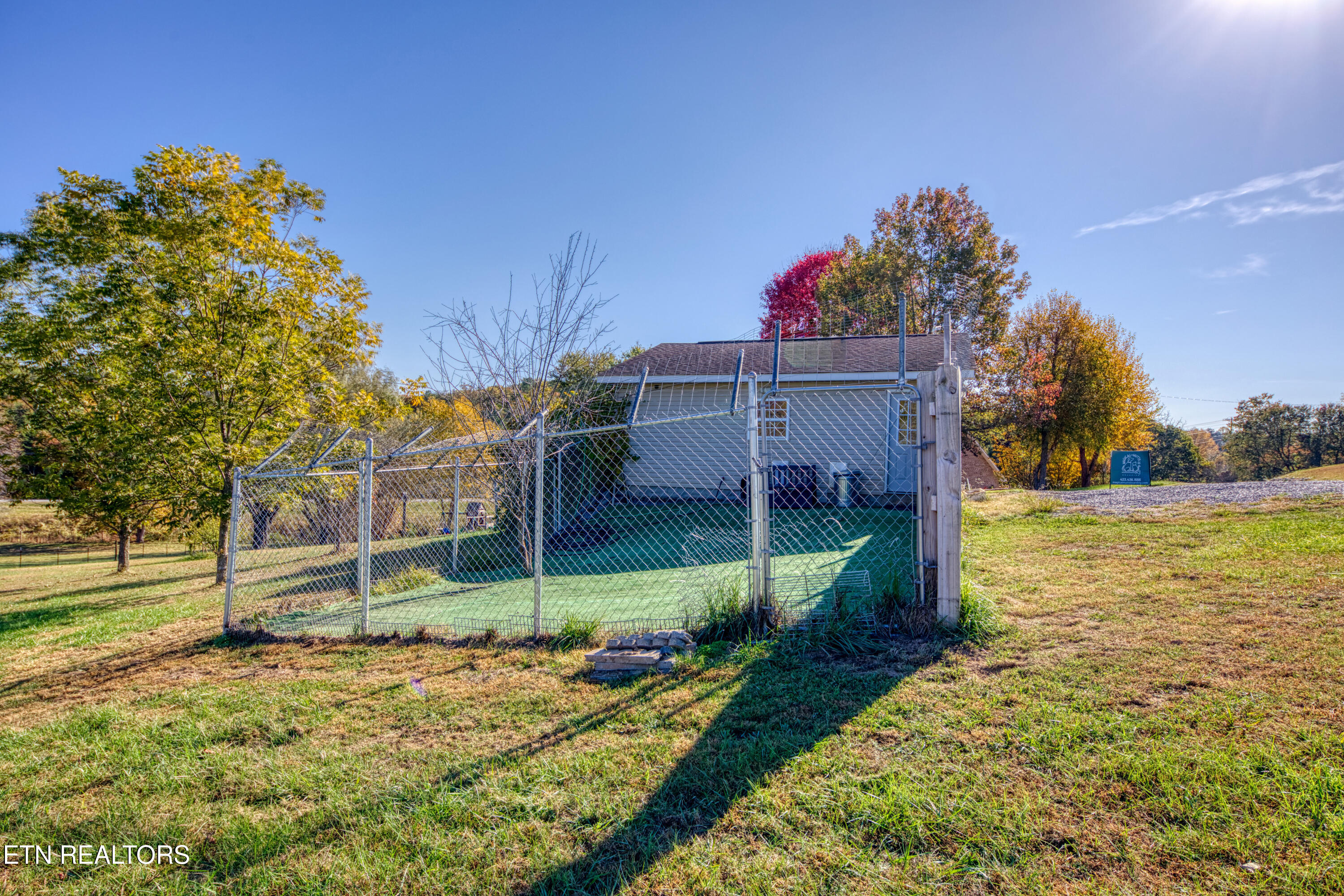 7218 New Highway 68 Madisonville TN 37354