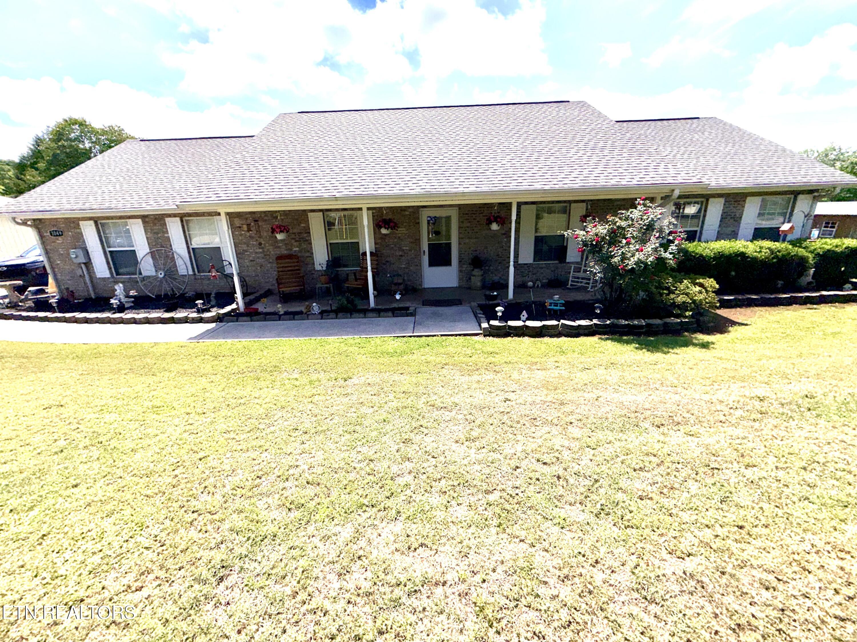 1049 Little Dogwood Road Kingston TN 37763