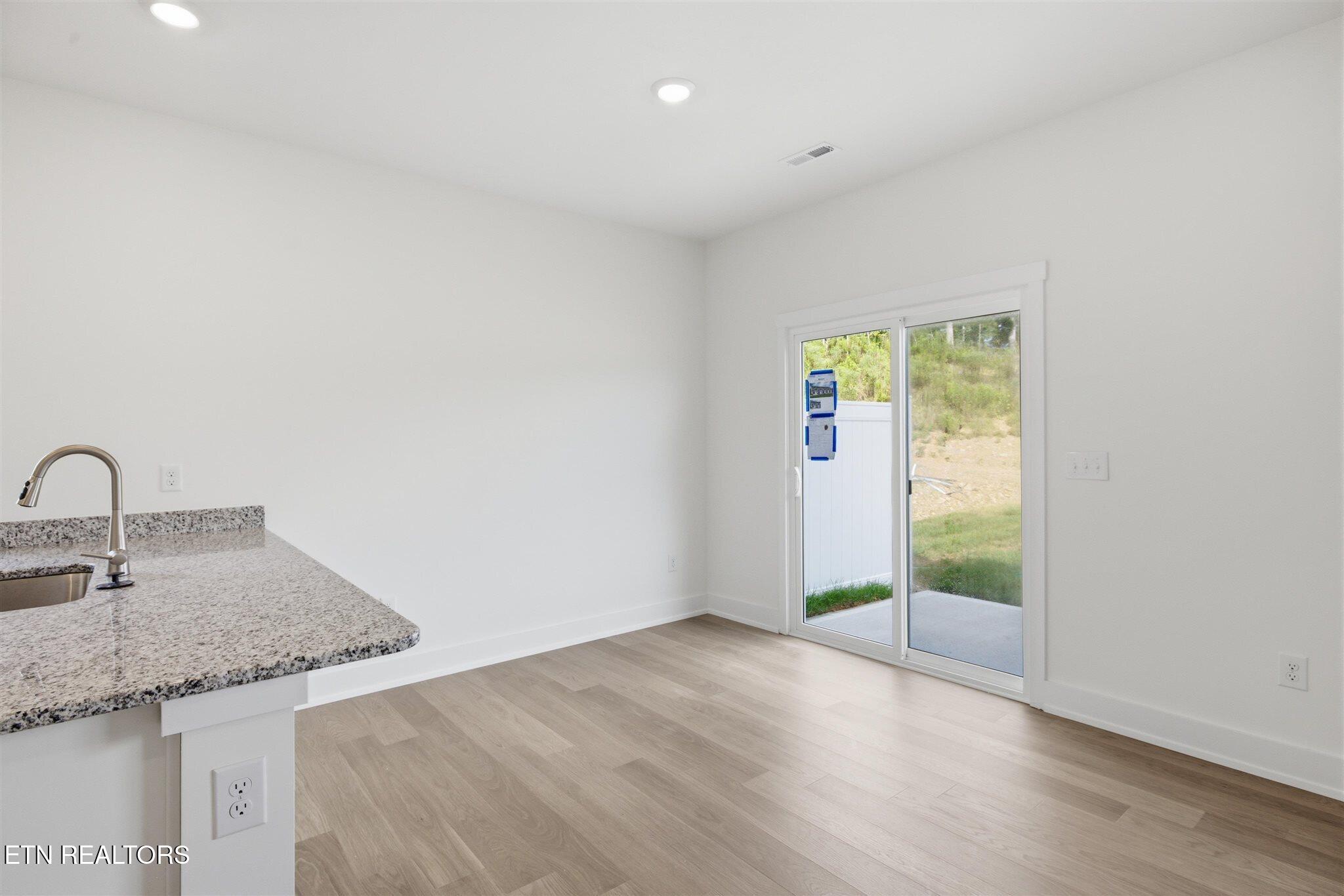 1414 Relaxation Run Sevierville TN 37876