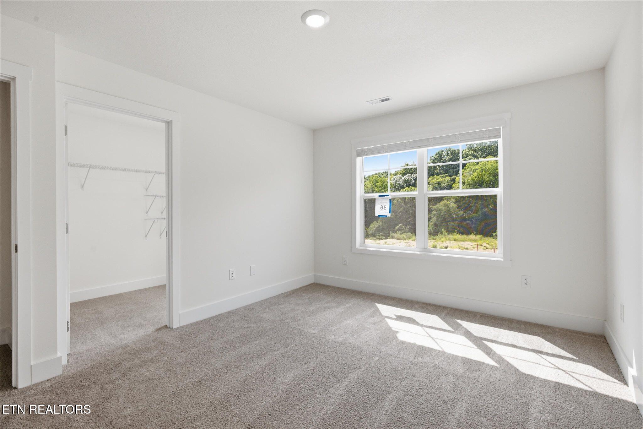 1414 Relaxation Run Sevierville TN 37876