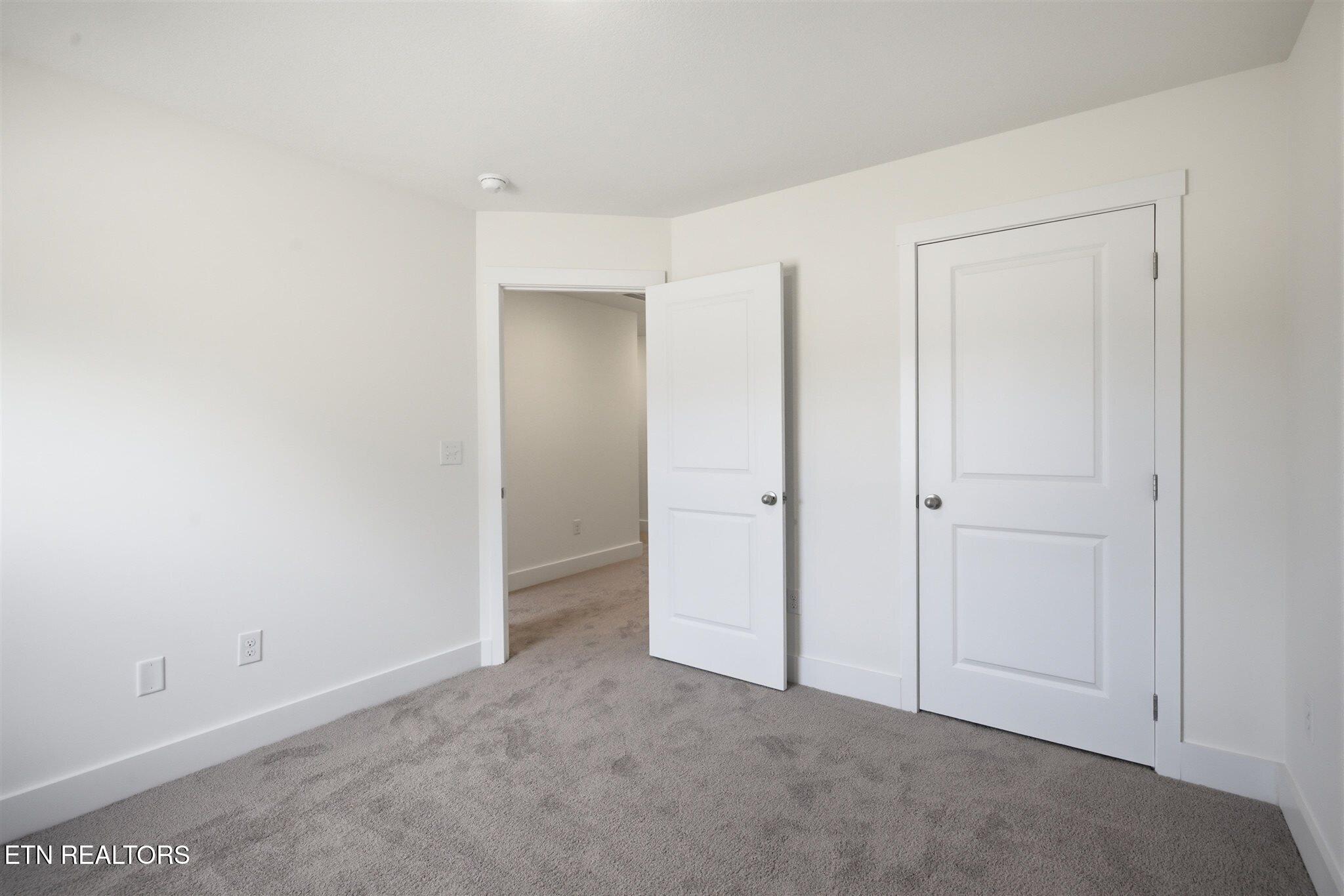 1414 Relaxation Run Sevierville TN 37876